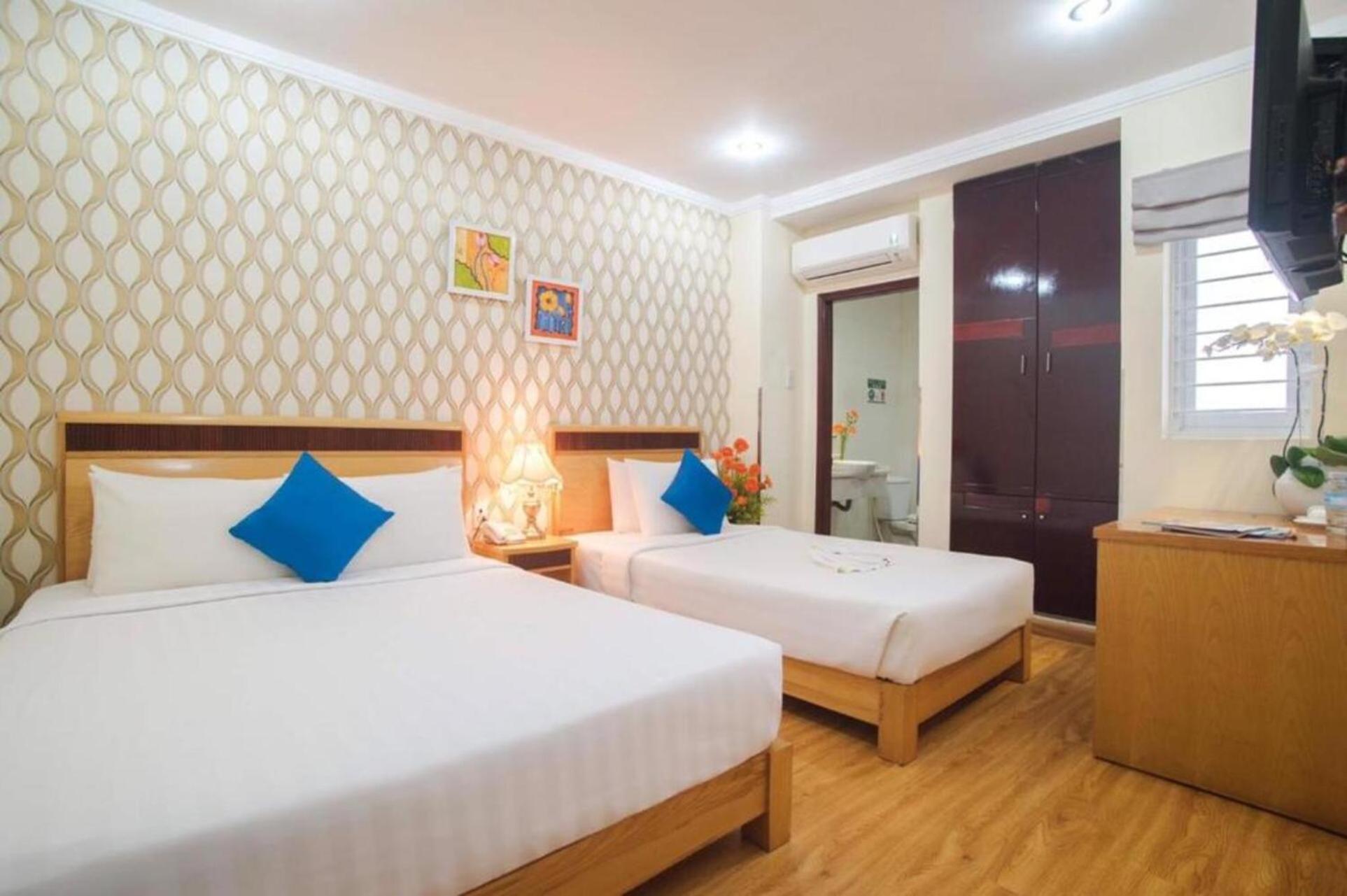 Ruby Saigon Hotel - Le Thanh Ton ホーチミン市 エクステリア 写真
