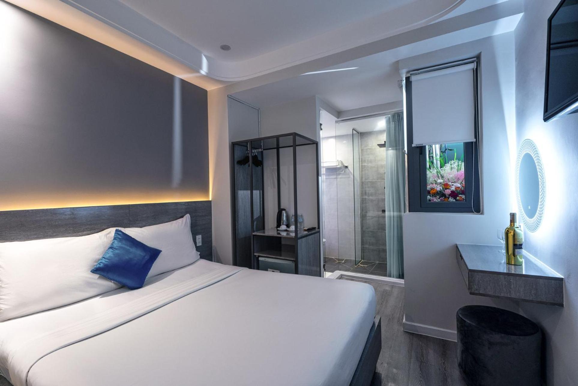 Ruby Saigon Hotel - Le Thanh Ton ホーチミン市 エクステリア 写真